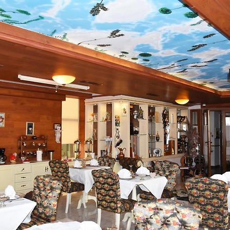 2 Kitarrat Boutique Hotel & Spa Дуррес Екстер'єр фото