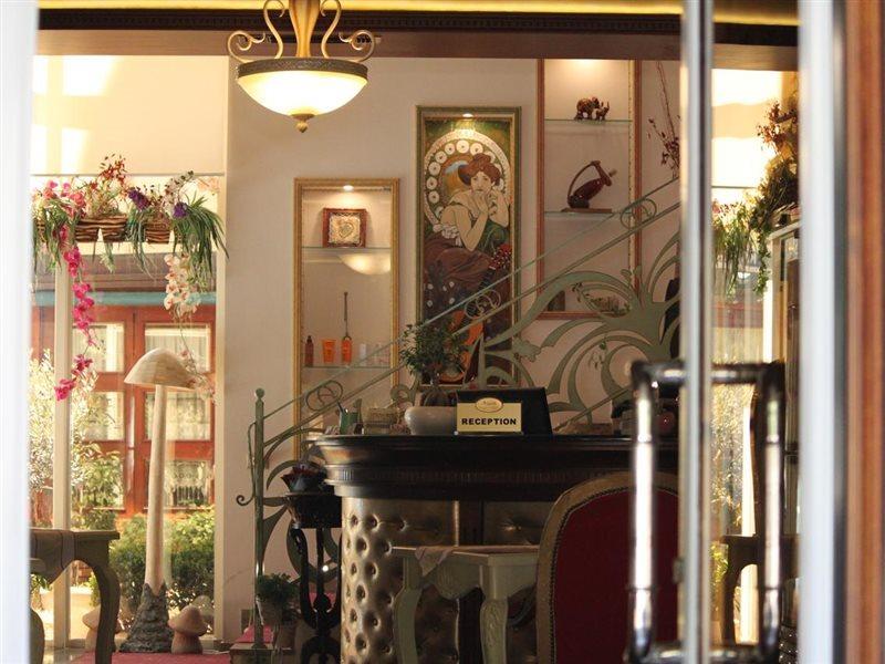 2 Kitarrat Boutique Hotel & Spa Дуррес Екстер'єр фото