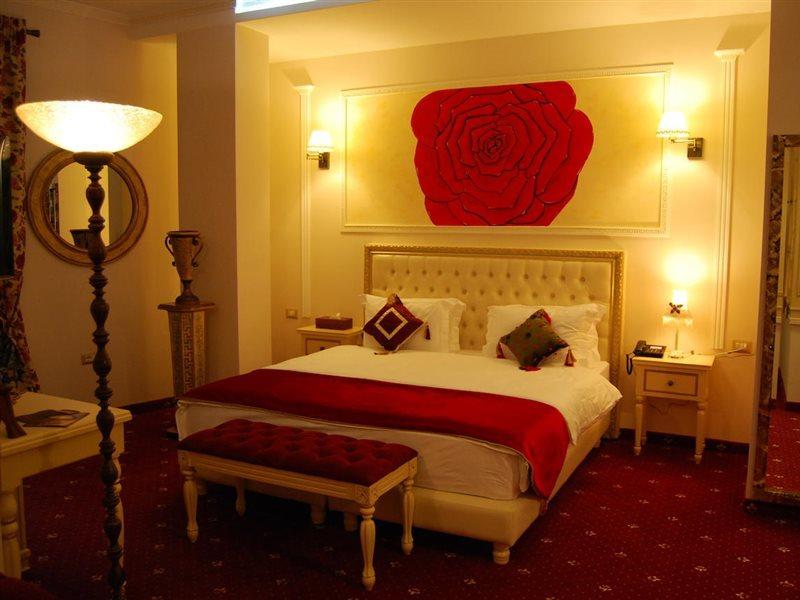 2 Kitarrat Boutique Hotel & Spa Дуррес Екстер'єр фото