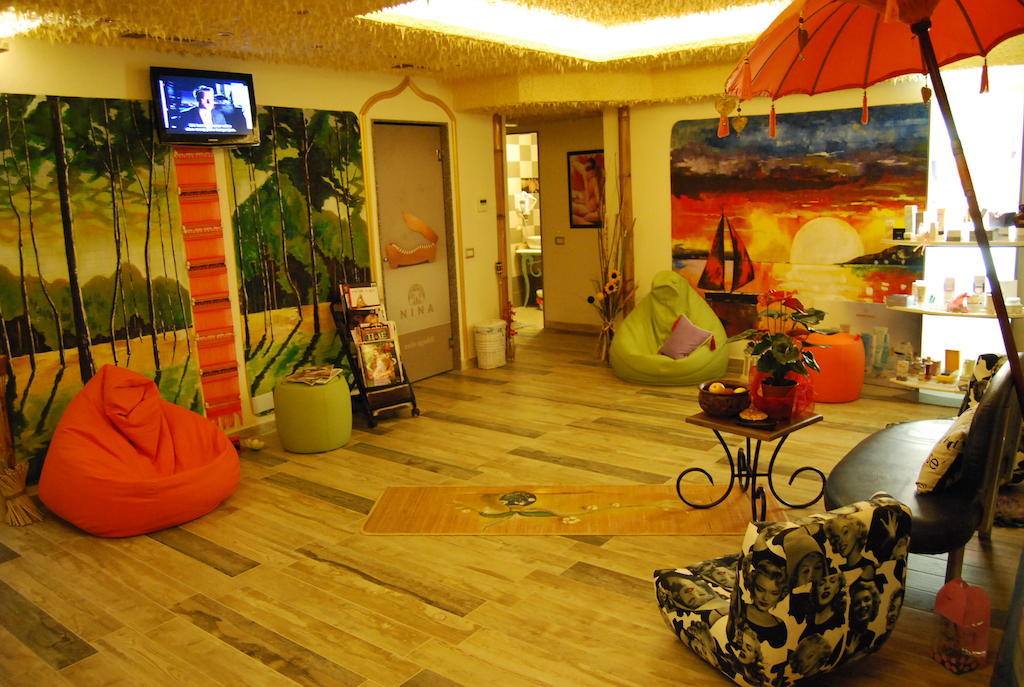 2 Kitarrat Boutique Hotel & Spa Дуррес Екстер'єр фото