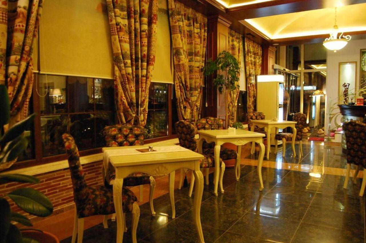 2 Kitarrat Boutique Hotel & Spa Дуррес Екстер'єр фото