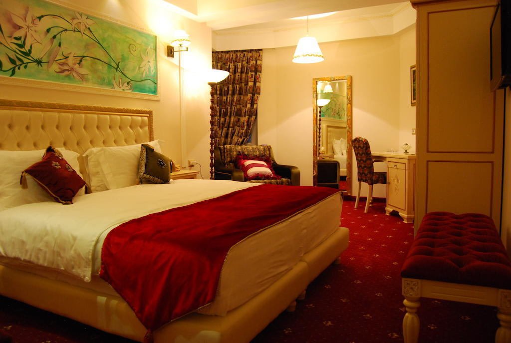 2 Kitarrat Boutique Hotel & Spa Дуррес Екстер'єр фото