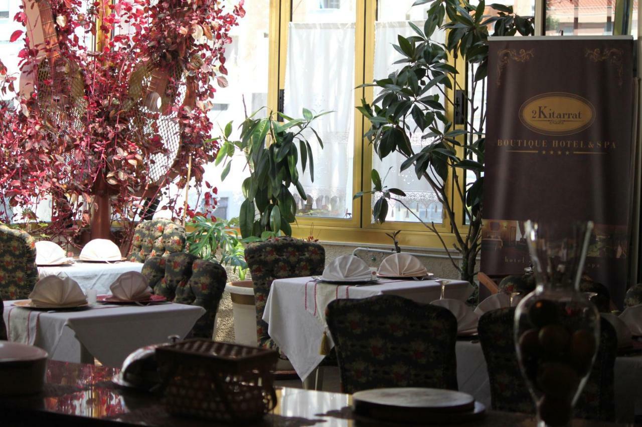 2 Kitarrat Boutique Hotel & Spa Дуррес Екстер'єр фото