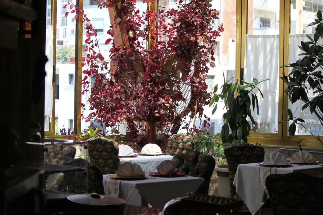 2 Kitarrat Boutique Hotel & Spa Дуррес Екстер'єр фото