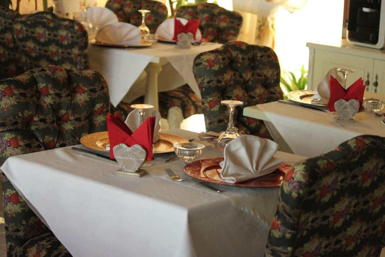 2 Kitarrat Boutique Hotel & Spa Дуррес Екстер'єр фото